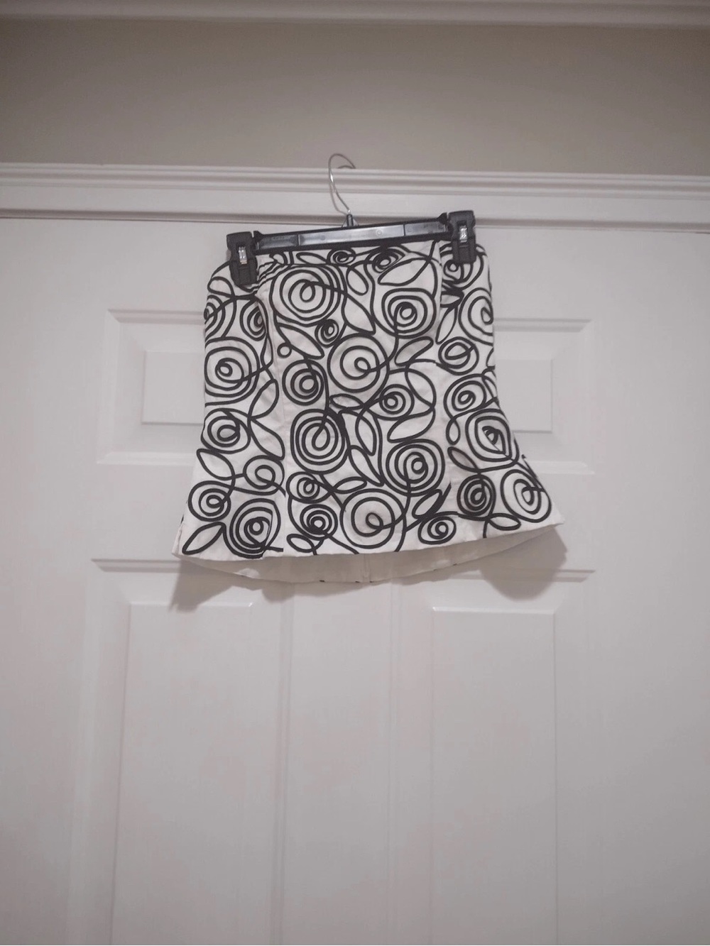 Black & White Swirl Print Mini Skirt
